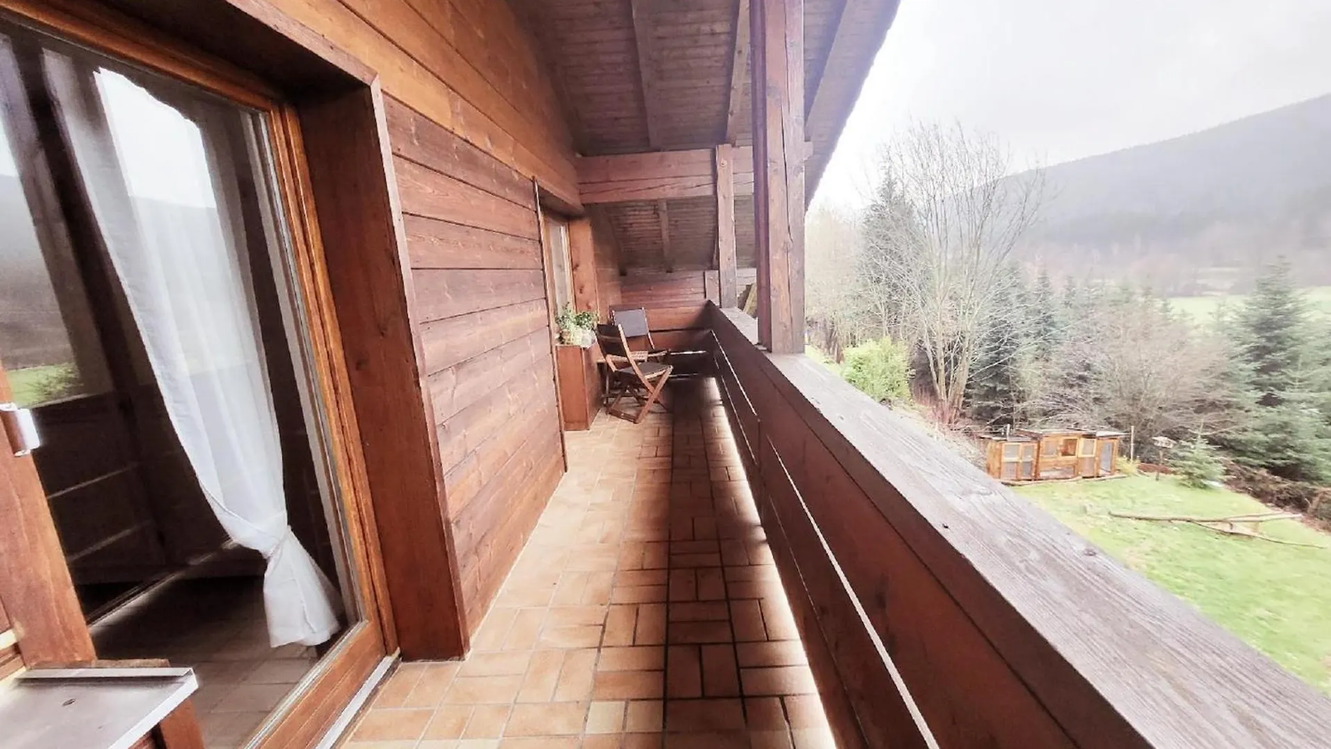 Apartment Ferienwohnung Goldfasan Lam Germany
